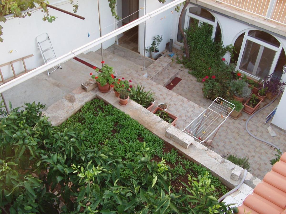 Apartments By The Sea Cove Zarace - Gdinj, Hvar - 2047 ภายนอก รูปภาพ
