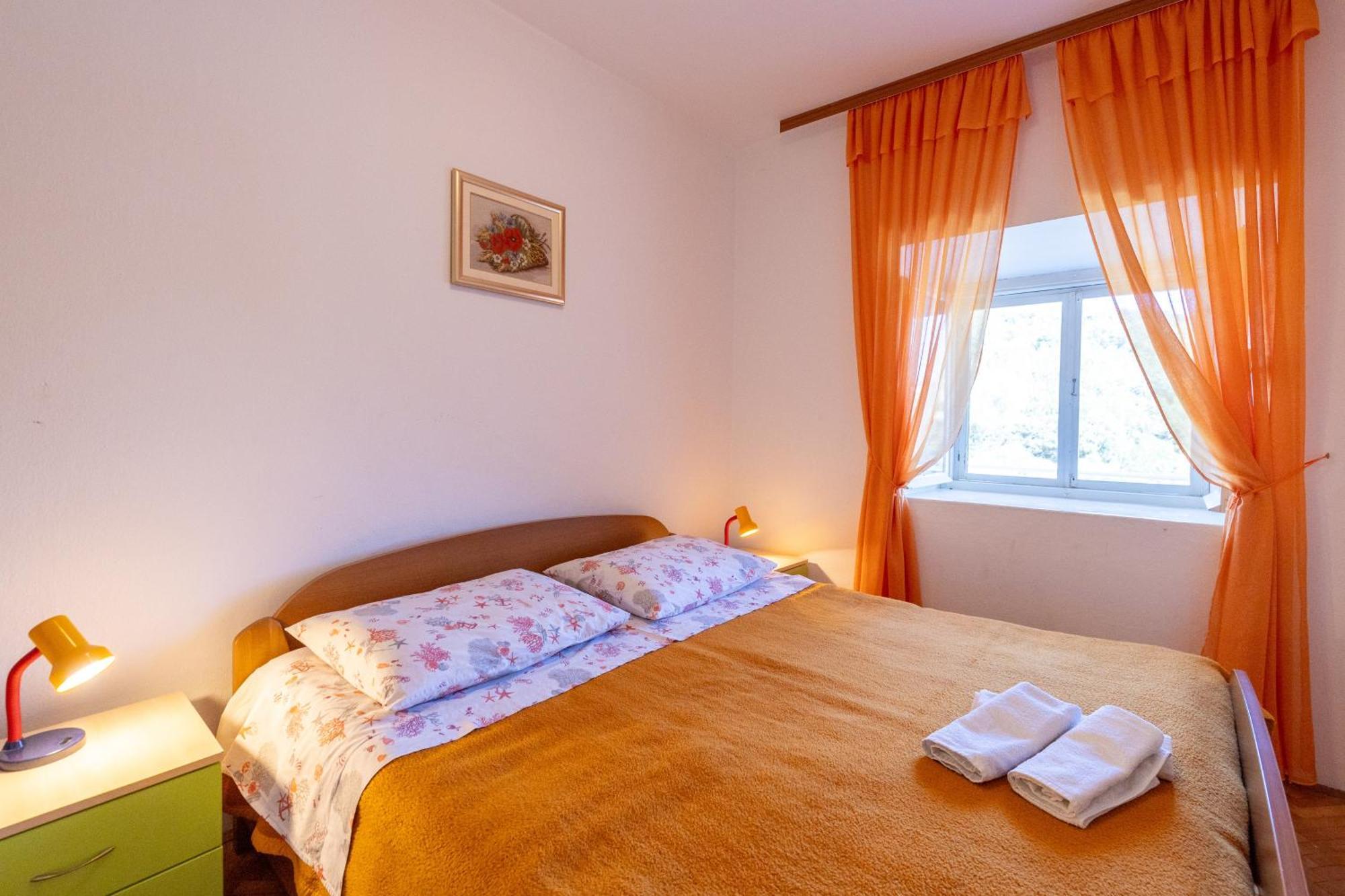 Apartments By The Sea Cove Zarace - Gdinj, Hvar - 2047 ภายนอก รูปภาพ